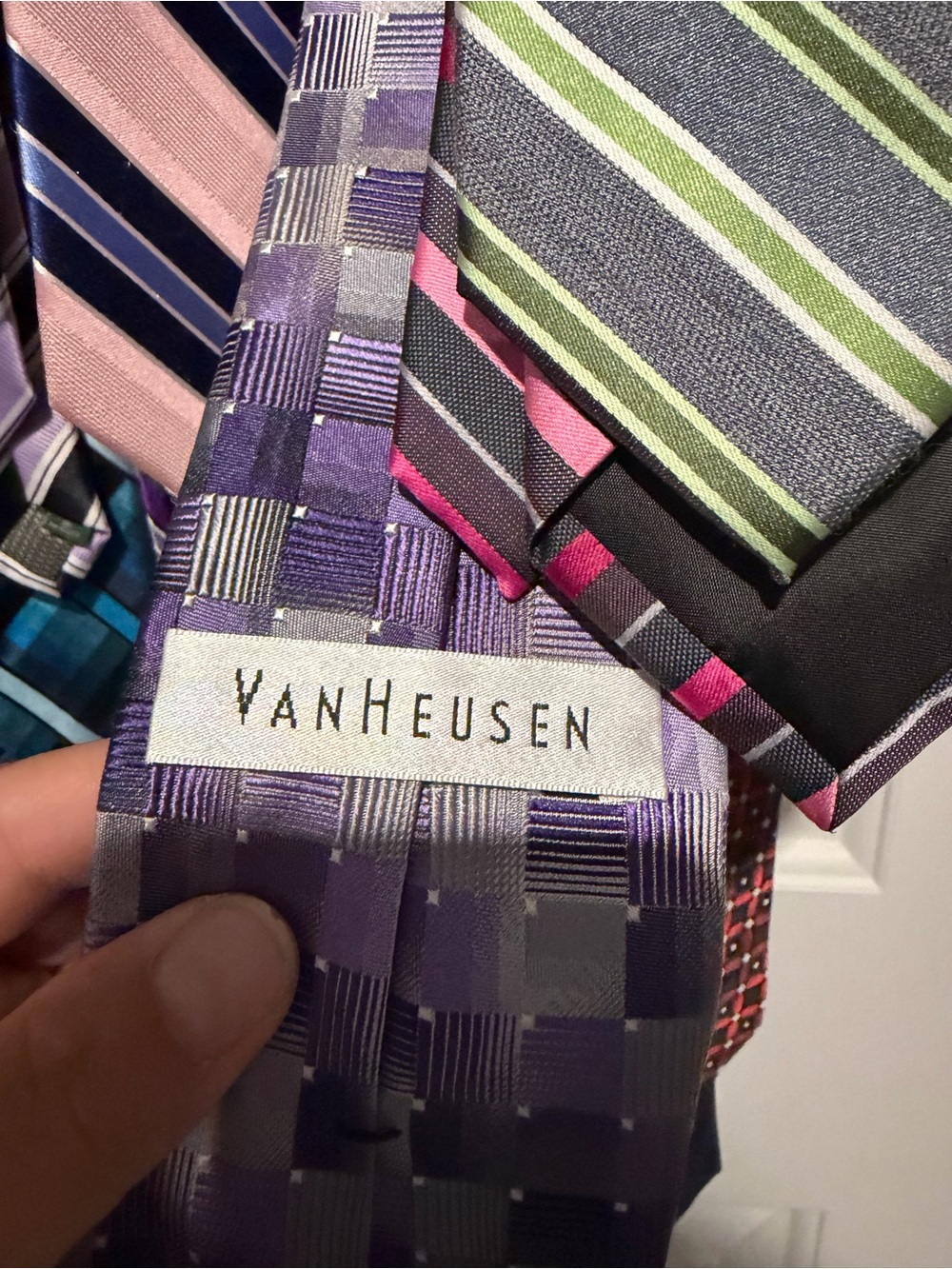 30 Men's Assorted Patterned Ties - Multi-Color Set - Picture 2 of 5